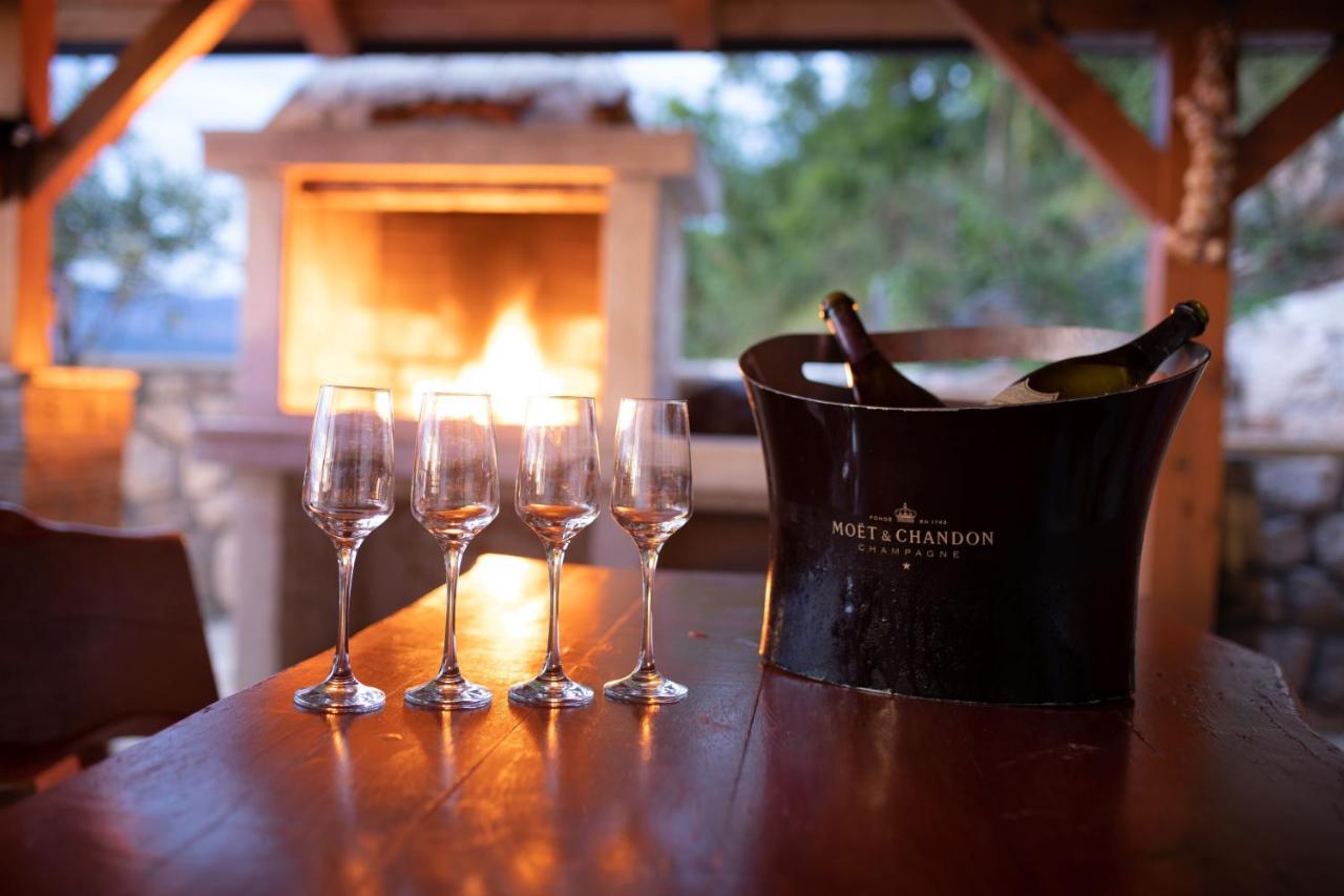 Luxury Villa Allen With Pool Klimno Buitenkant foto