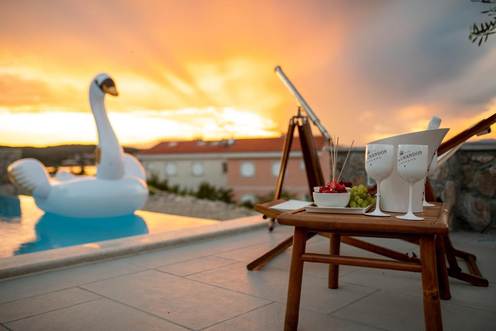Luxury Villa Allen With Pool Klimno Kamer foto